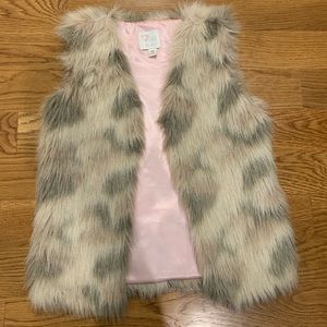 Children’s place size 7/8 Fur Vest
